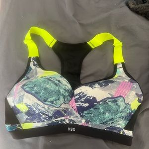 VSX sports bra 36D